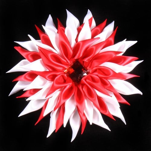 Broche Satijnen Bloem Rood-Wit (Ø16cm)