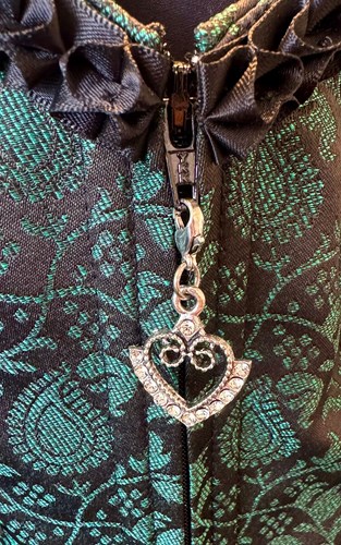 Trachten Ritshanger Hartje met Strass - 2x3cm