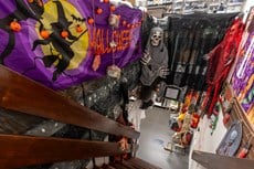 Feestwinkel Megastore Borne | Carnavalsland-105