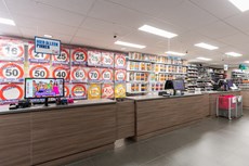 Feestwinkel Megastore Borne | Carnavalsland-2172