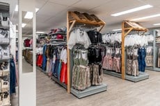 Feestwinkel Megastore Borne | Carnavalsland-101