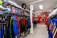 Feestwinkel Megastore Borne | Carnavalsland-2209